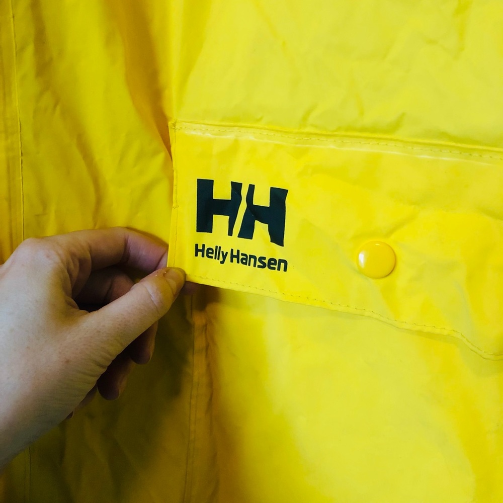 SOLD - HELLY HANSEN Iconic Yellow Raincoat - XL - Picture 3 of 9